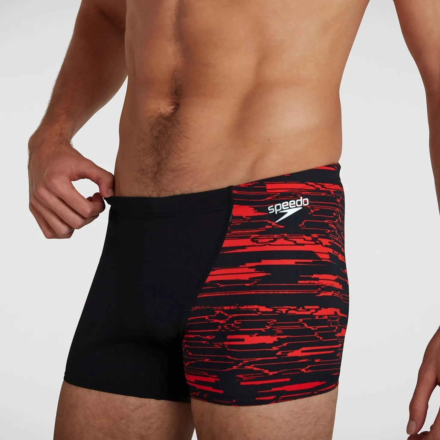Men's Allover V-Cut Aquashort Black