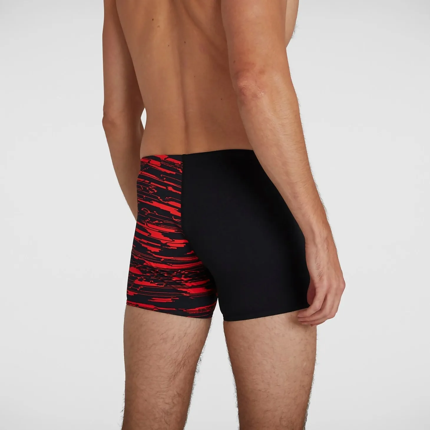 Men's Allover V-Cut Aquashort Black