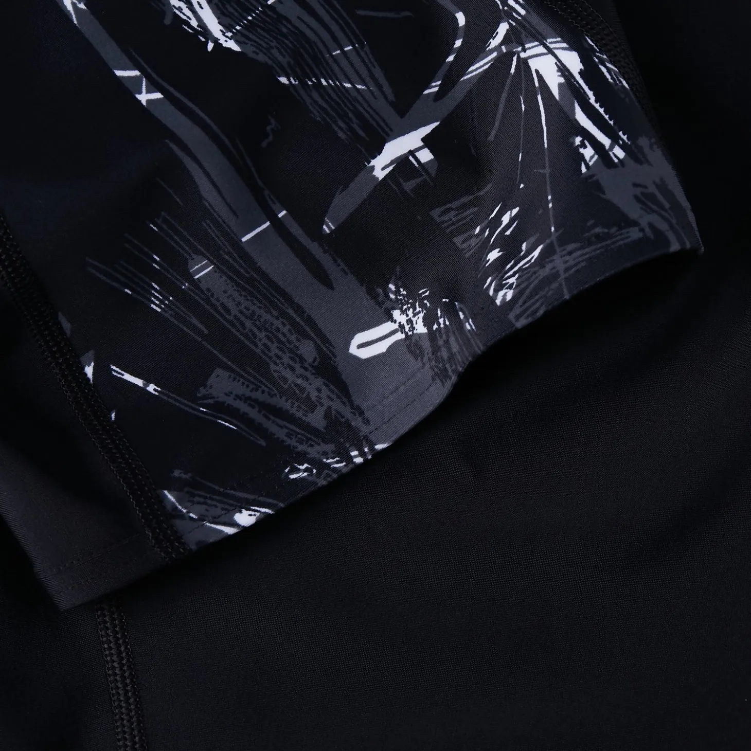 Men's Allover V-Cut Jammer Black/Grey