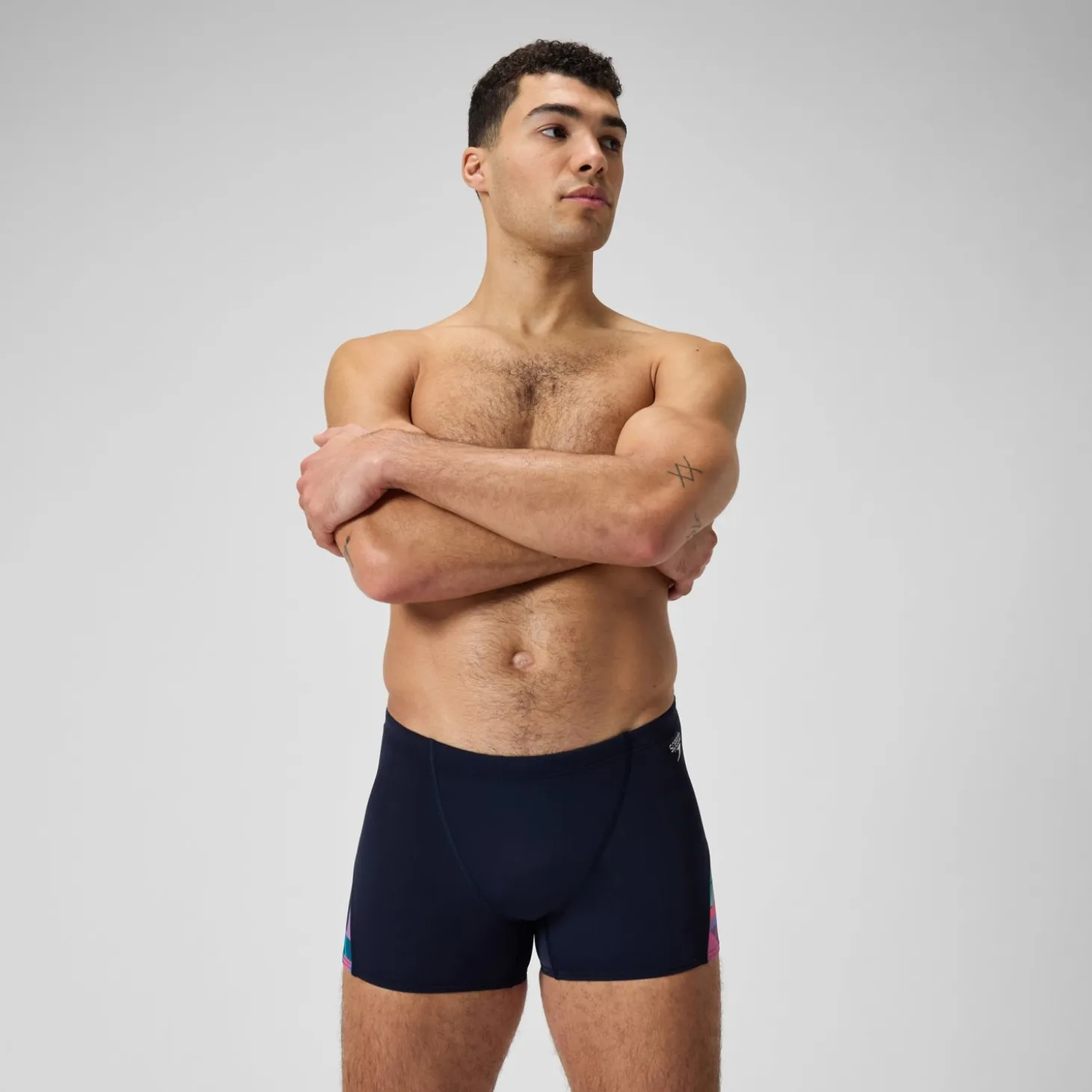 Men's Club Training Allover Digi V-Cut Aquashort Navy/Red