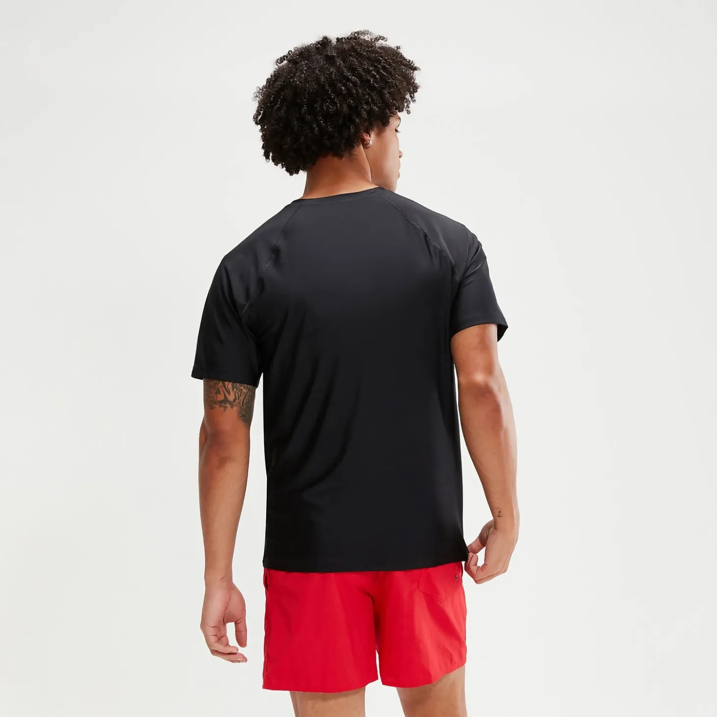 Men's Essential Short Sleeve Swim Top Black