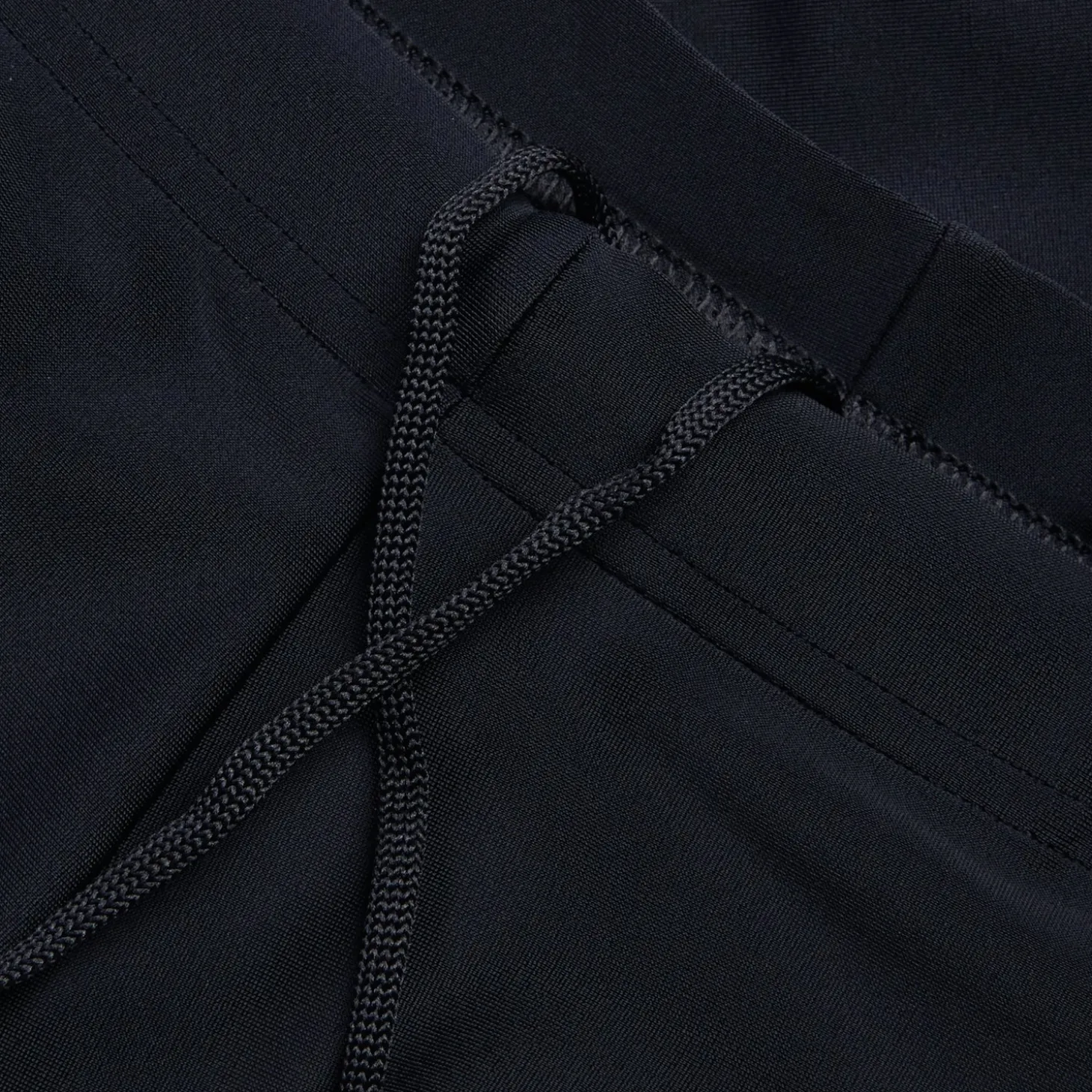 Men's Medley Logo Aquashort Black/Red