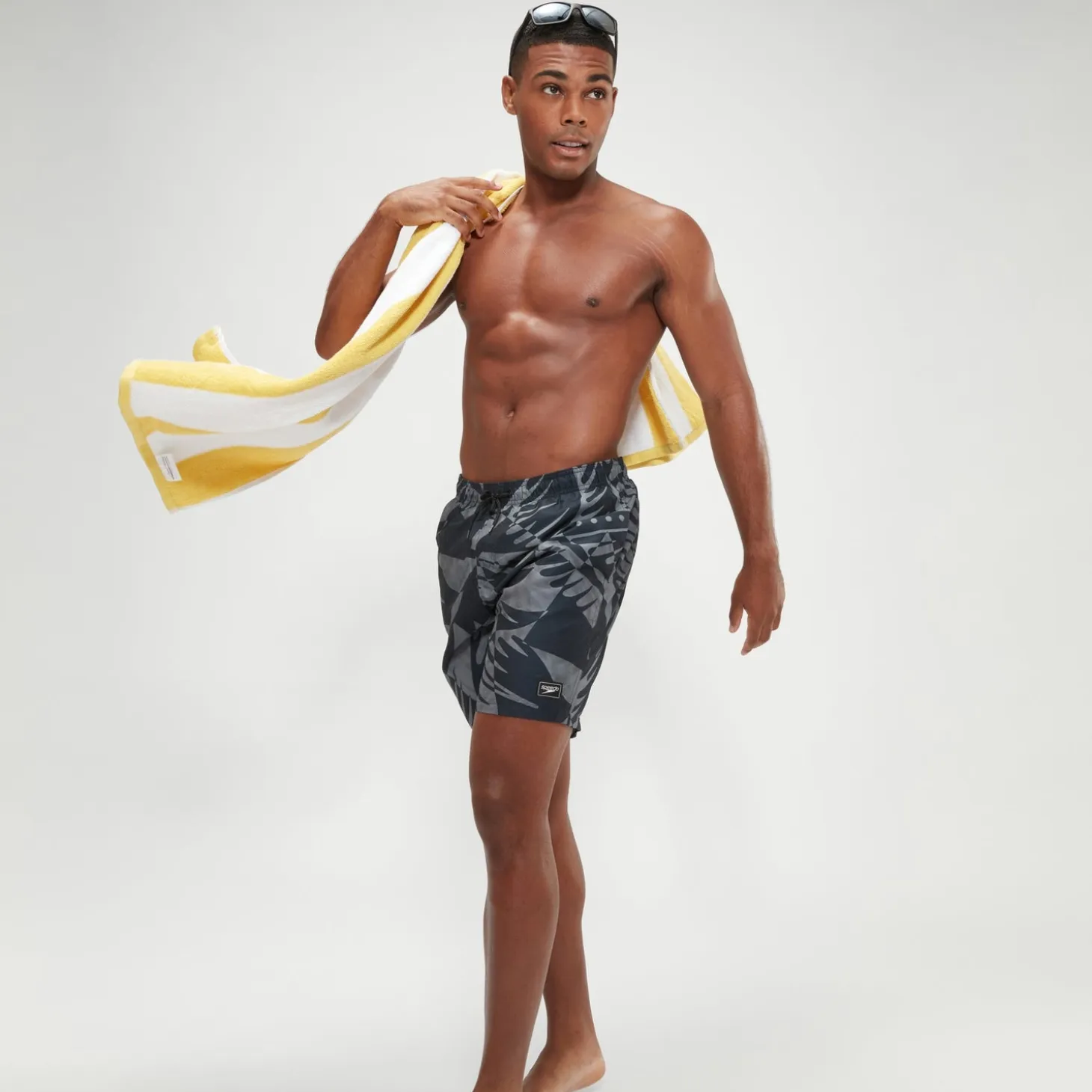 Men's Printed Leisure 18" Swim Shorts Black/Grey