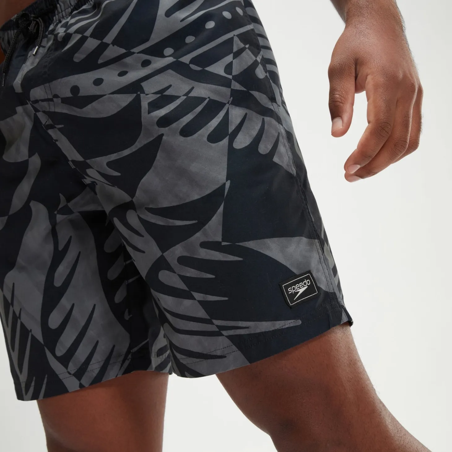 Men's Printed Leisure 18" Swim Shorts Black/Grey