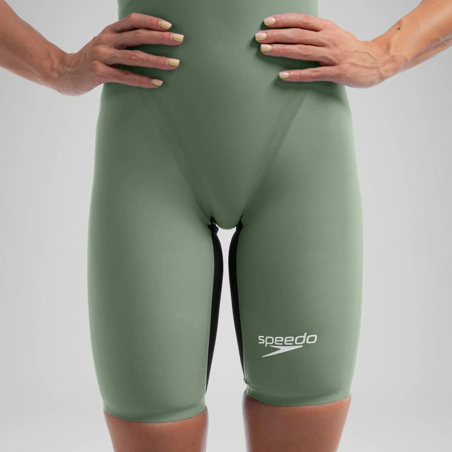 Women's Fastskin LZR Pure Valor 2.0 Openback Kneeskin Green/Black