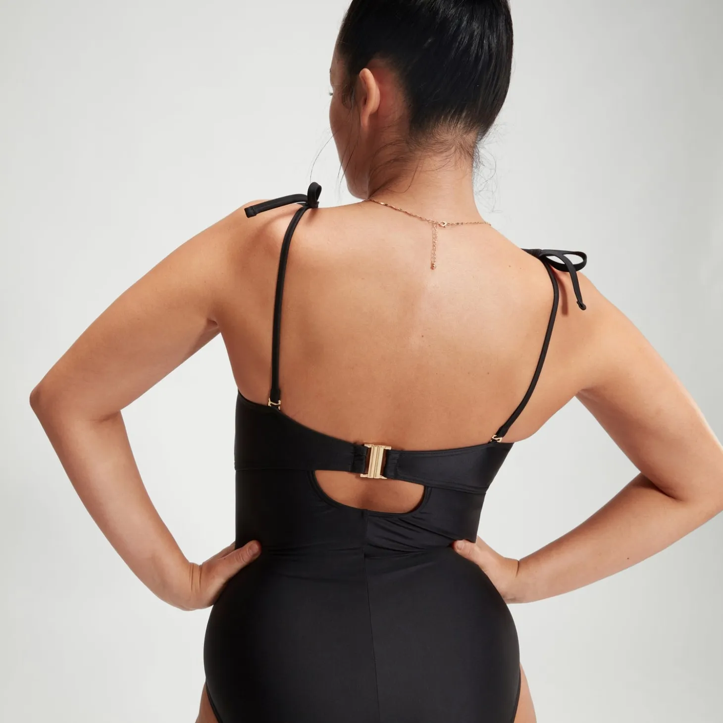Women's Shaping Bandeau Swimsuit Black
